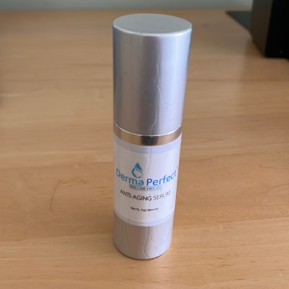 DermaPerfect Anti-Aging Serum